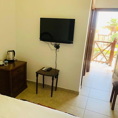 Betul Guest House Famagusta  Exterior photo