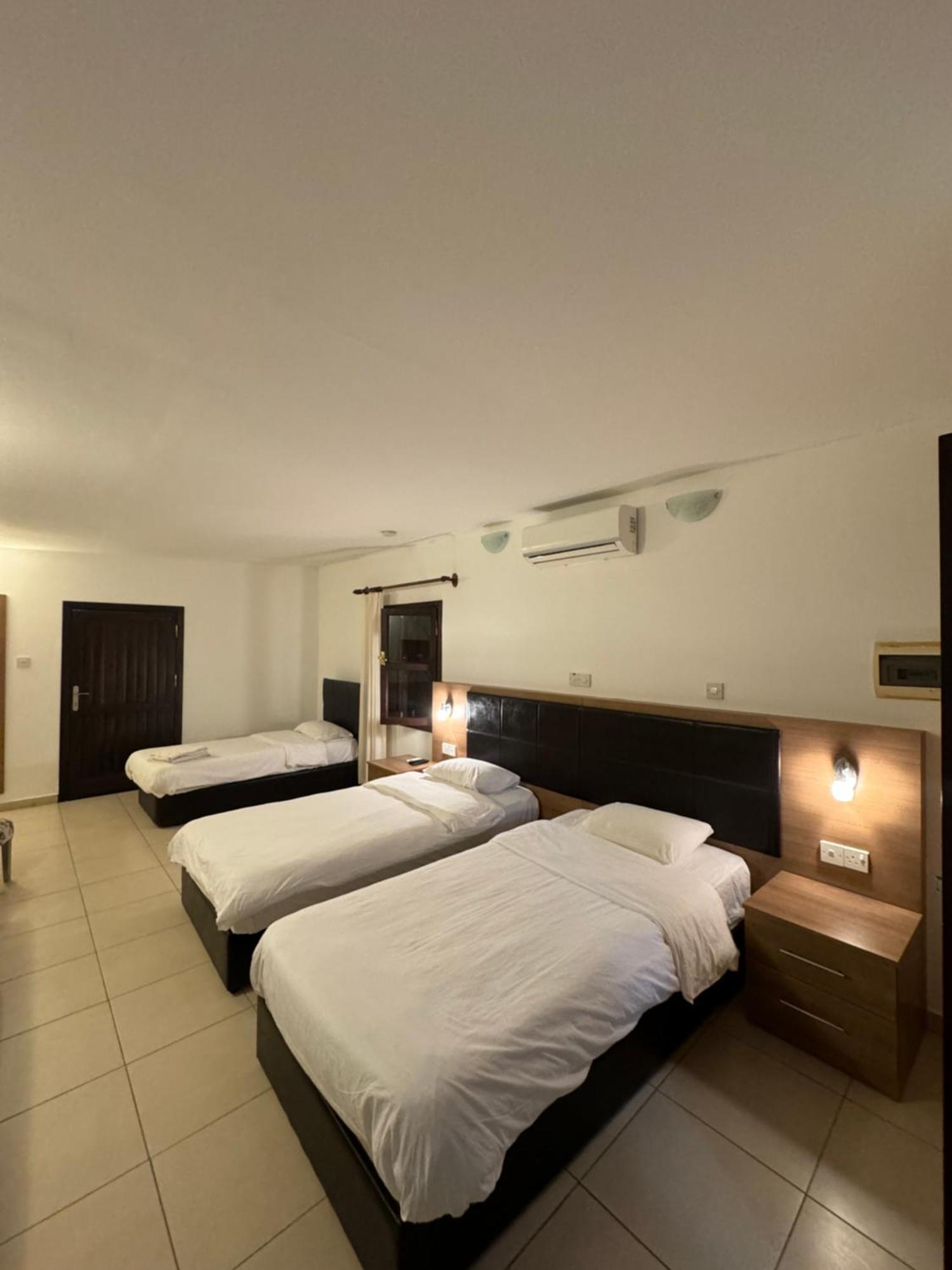 Betul Guest House Famagusta  Exterior photo